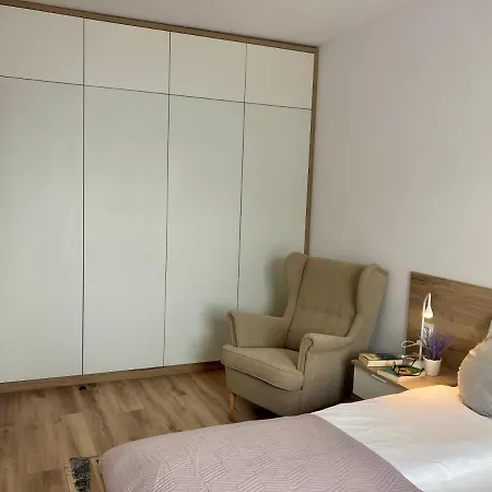 Nr 8 - Wakacyjna 5 Apartamento *