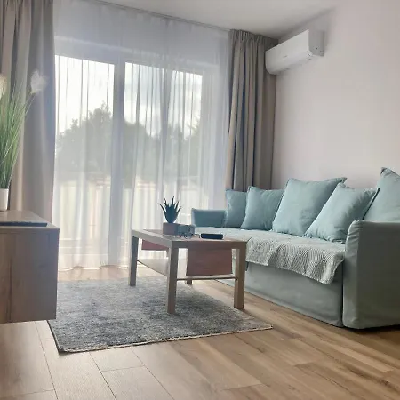 Apartment Nr 8 - Wakacyjna 5 *