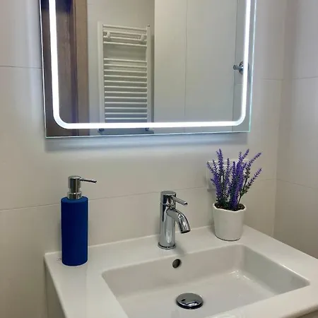 Nr 8 - Wakacyjna 5 *