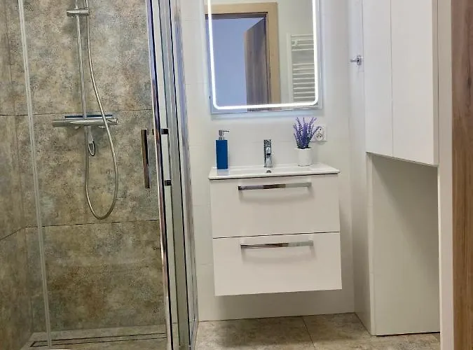 Nr 8 - Wakacyjna 5 *