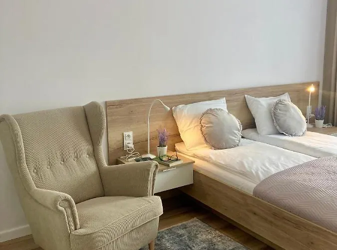 Apartment Nr 8 - Wakacyjna 5 *